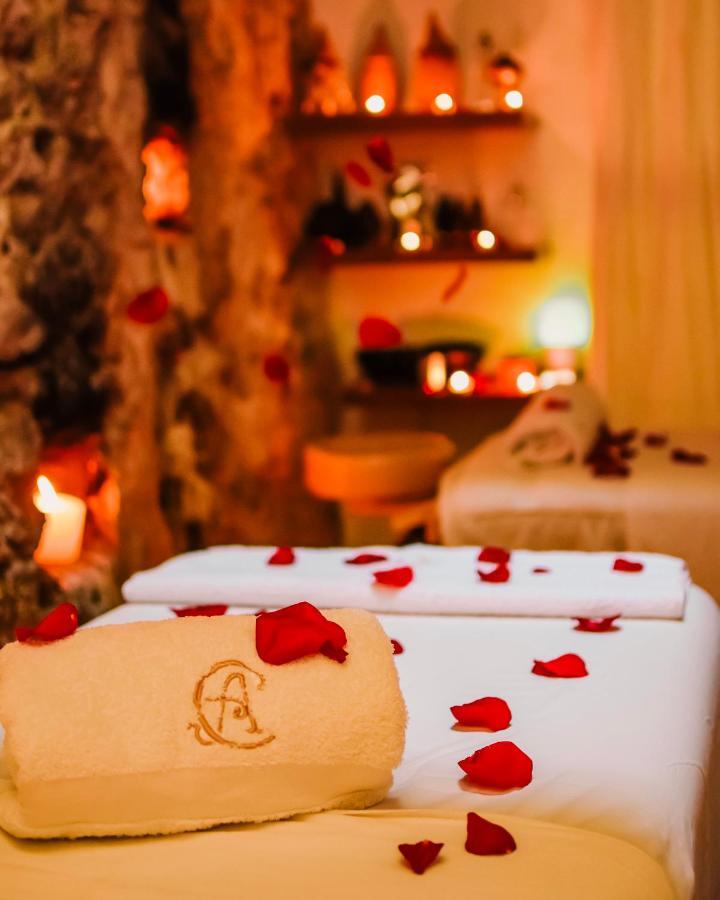 Hotel Boutique Casa Del Arzobispado Cartagena Kültér fotó